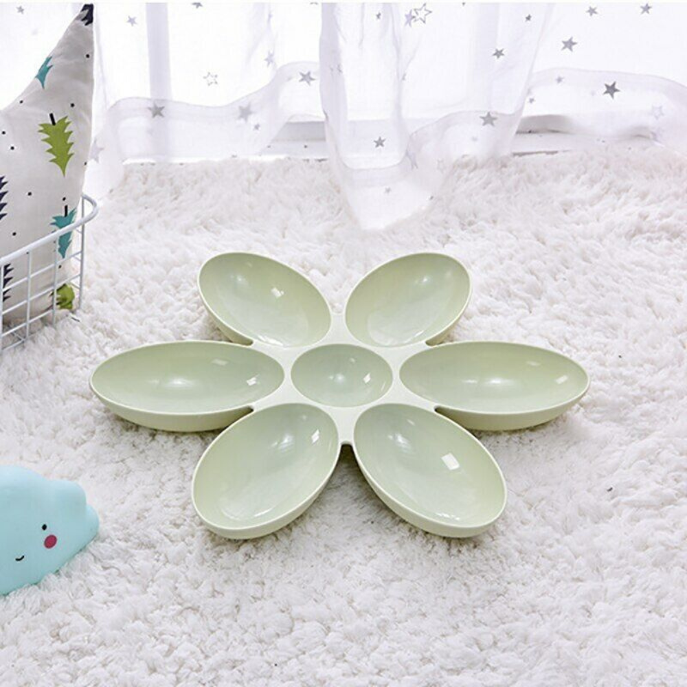 6 in 1 Flower Petal Shaped Puppy Feeder Dog Bowl