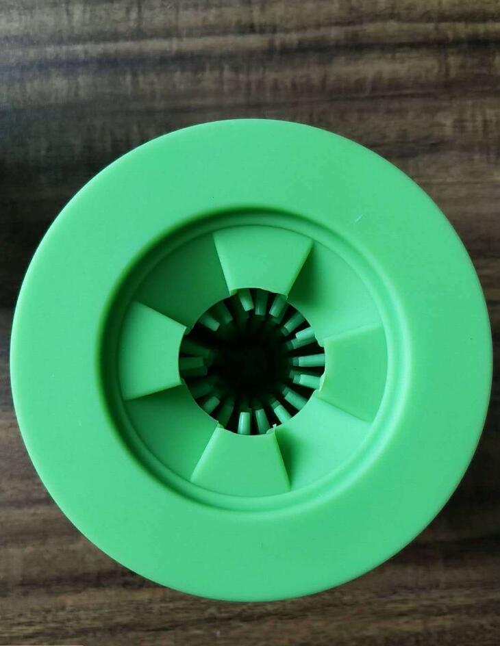 Green C / S Silicone Dog Paw Washer Cup