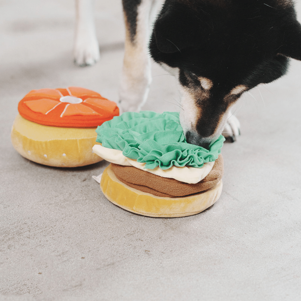 Zhizhi beef burger Pet Sniffing Educational Toys Stress Relief Ball